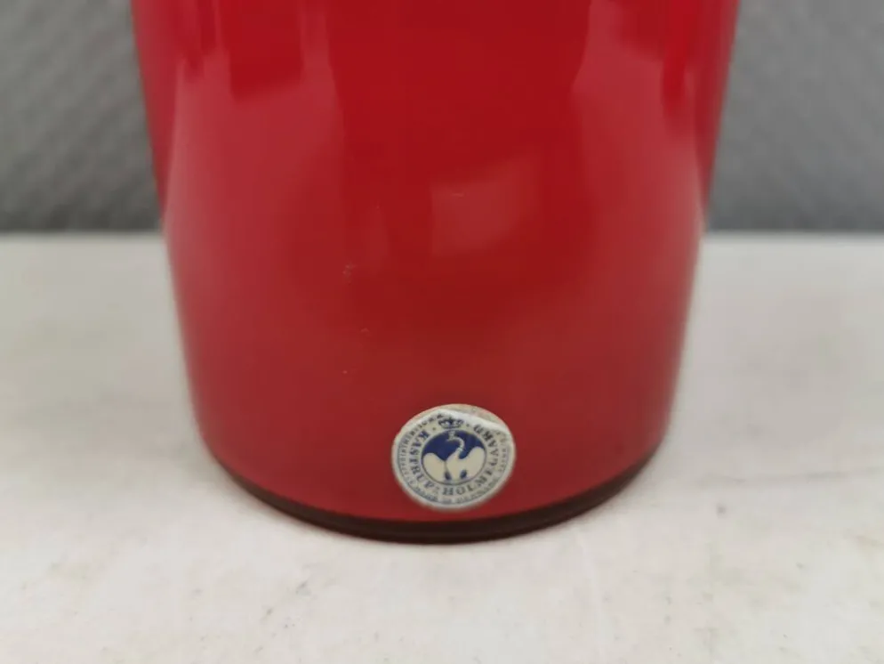 Un vase Carnaby extrêmement rare de couleur rouge corail par Per Lütken 1968.