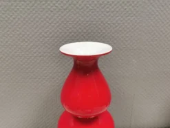 Un vase Carnaby extrêmement rare de couleur rouge corail par Per Lütken 1968.
