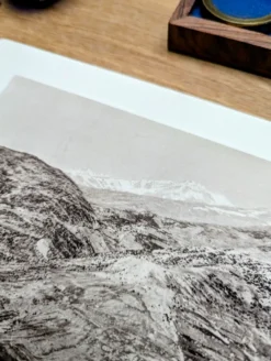 Un village de Soulane, Pyrénées, planche photo imprimée en 1937.