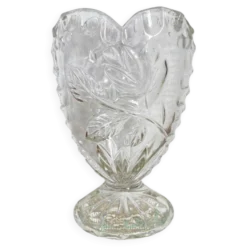 Vase allemand en cristal et forme de cœur