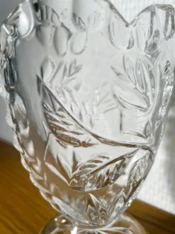Vase allemand en cristal et forme de cœur