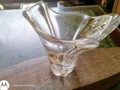Vase en cristal de Daum France – Authentique et signé – Parfait état
