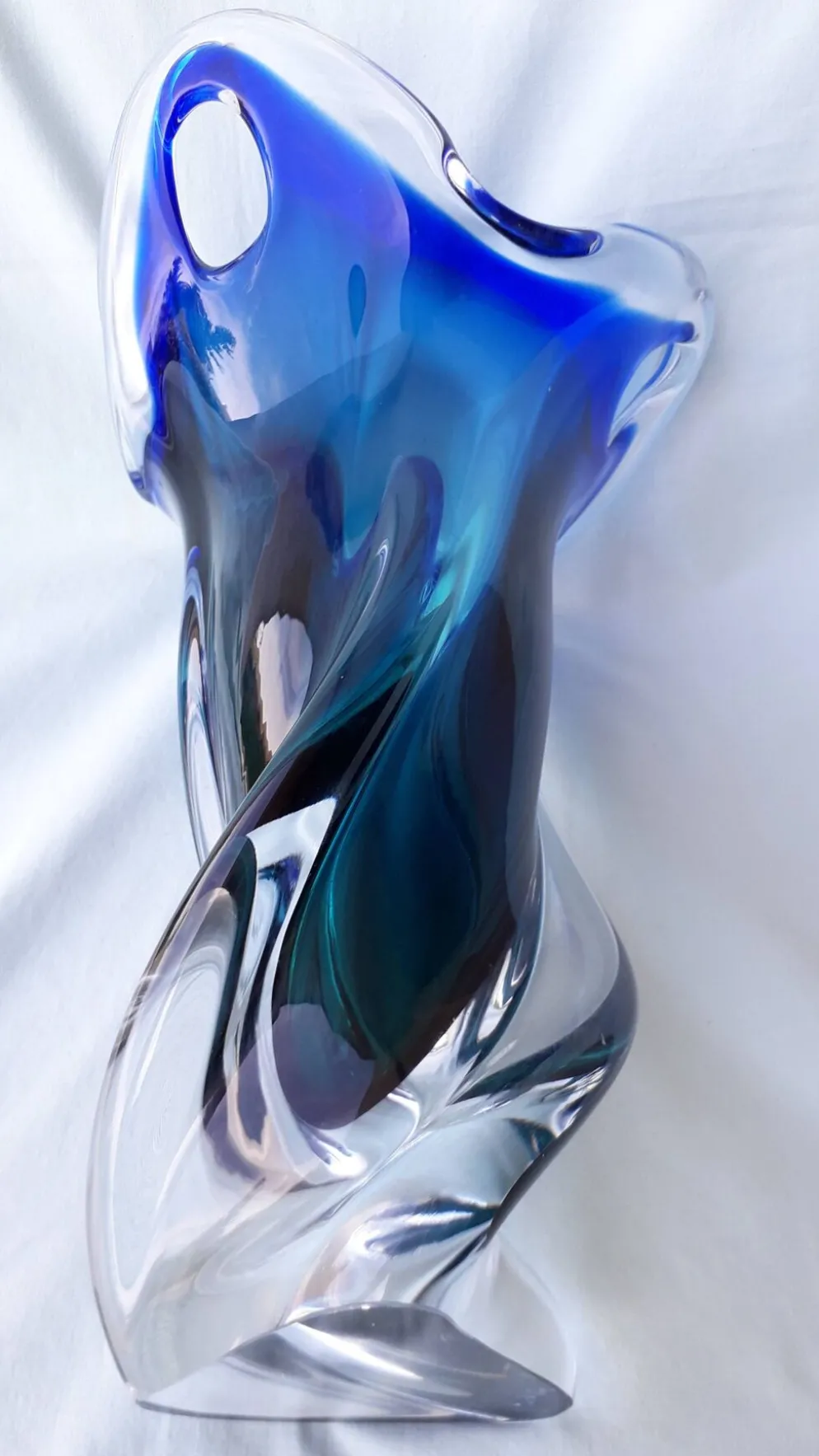 Vase en verre bleu style Murano