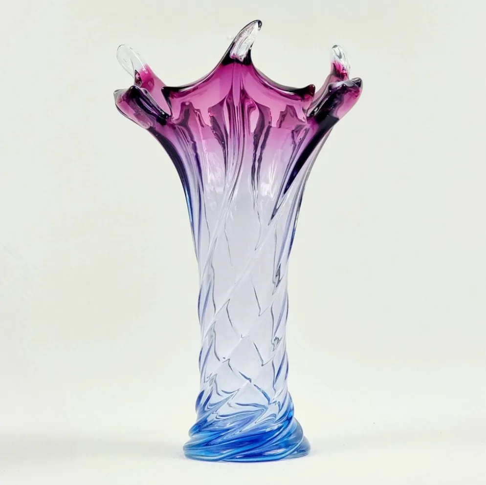 Vase en verre de Murano tordu XL de style mid-century de Fratelli Toso, Italie, années 1960.