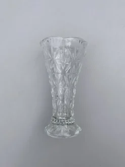 Vase en verre moulé vintage années 60-70, décor géométrique