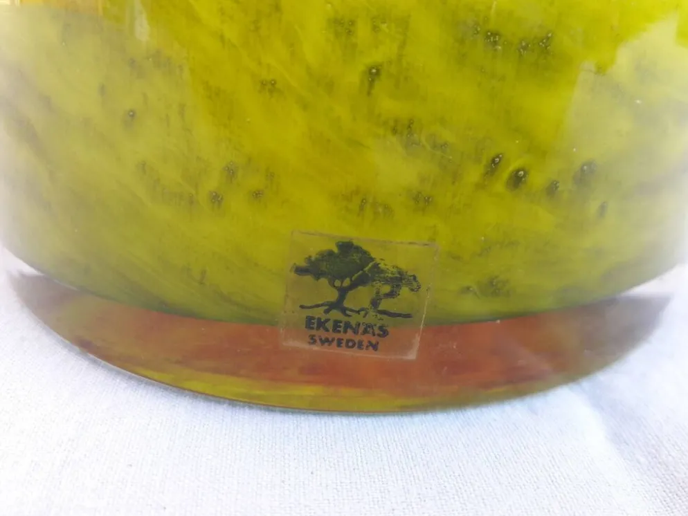 Vase en verre scandinave John Orwar Lake