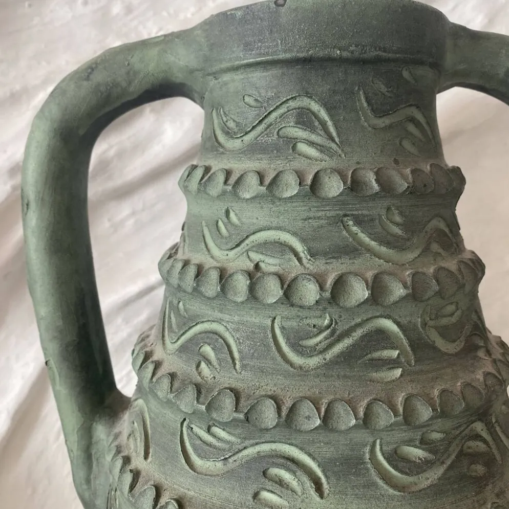 Vase espagnol années 60-70 , céramique vert-de-gris olive , 31 cm