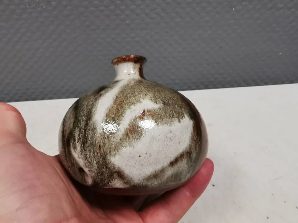 Vase miniature en céramique Waldorff danoise des années 1970-80.