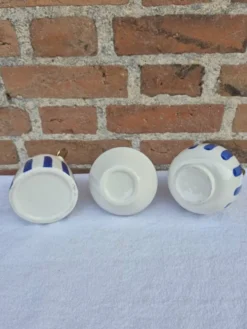 Vases kantharos mer Égée