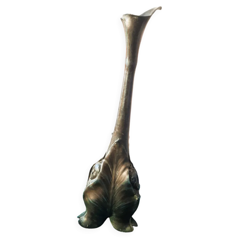 Vase soliflore , de style Art nouveau, motif arum/calla et visages féminins