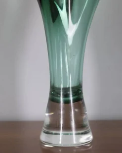 Vase Sommerso en verre de Murano vert par V.A.C. Cimarosti & Pinzan, années 1960