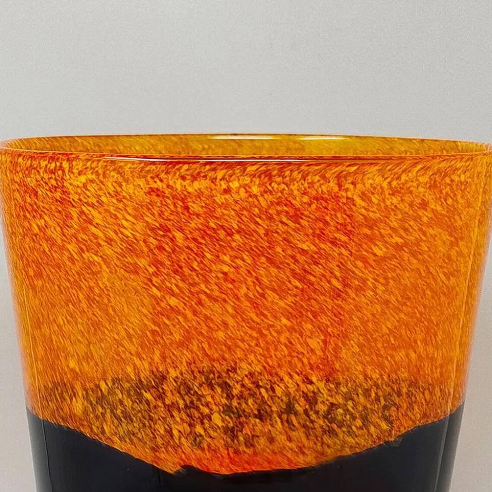 Vase étonnant des années 1970 par Ca' dei Vetrai en verre de Murano. Fabriqué en Italie.