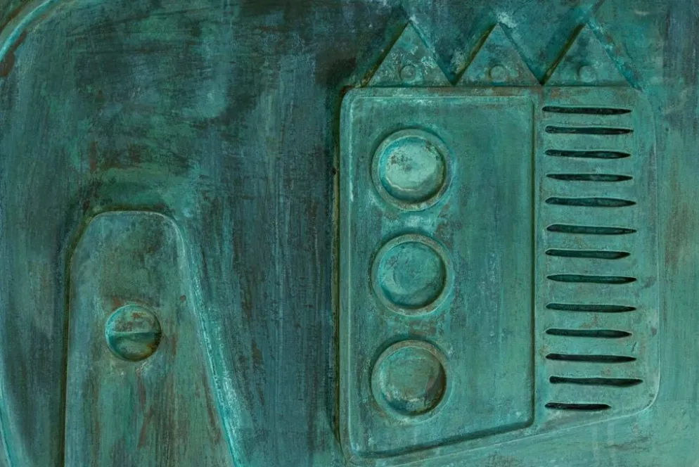 Victoire de Segonzac. Panneau triptyque sculpté et cuivré. Contemporain