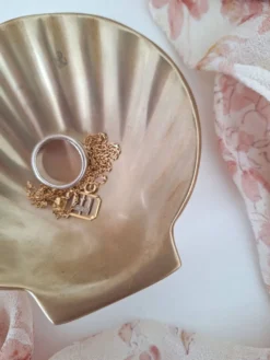 Vide poche coquillage en laiton