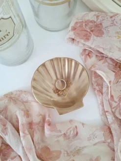 Vide poche coquillage en laiton