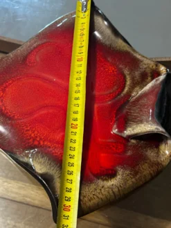 vide-poche en céramique émaillée rouge flambée signée- années 60