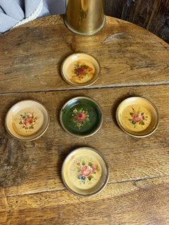 Vide-poche en tôle émaillée