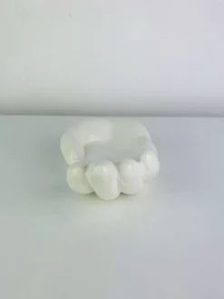 Vide poche main céramique blanche vintage