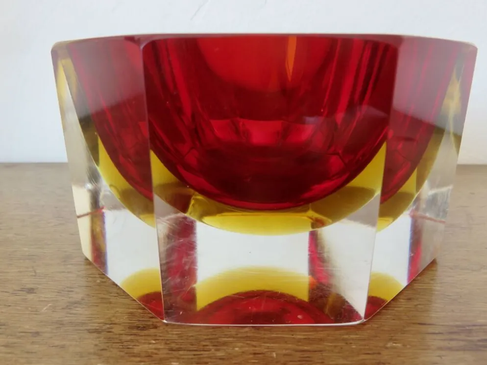 Vide poche ou cendrier octogonal Sommerso Murano, design Flavio Poli, 1970