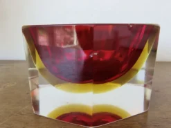 Vide poche ou cendrier octogonal Sommerso Murano, design Flavio Poli, 1970