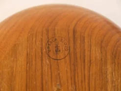 Vide poche suedois en teck 1960