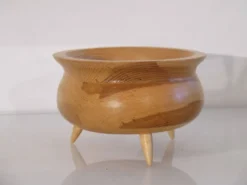 Vide poche tripode en bois 197O