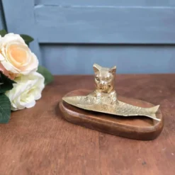 Vide-poche vintage chat poisson en laiton sur socle bois massif