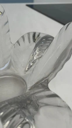 Vide-poche vintage Vannes-le-Châtel en cristal formant fleur