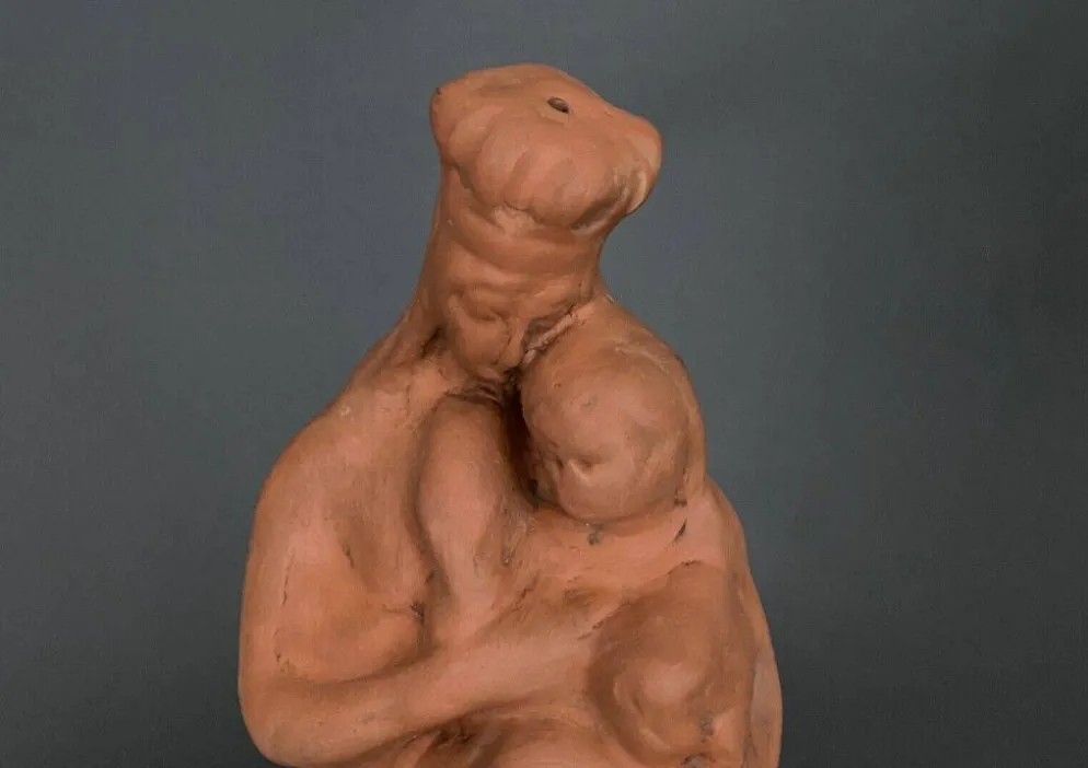 Vierge à l'Enfant en terre cuite XIXe modelage