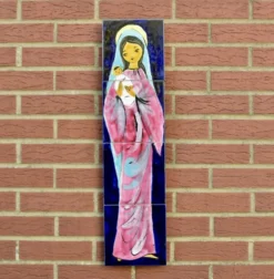 Vierge à l'enfant - peinture sur céramique signée J.Ortega.