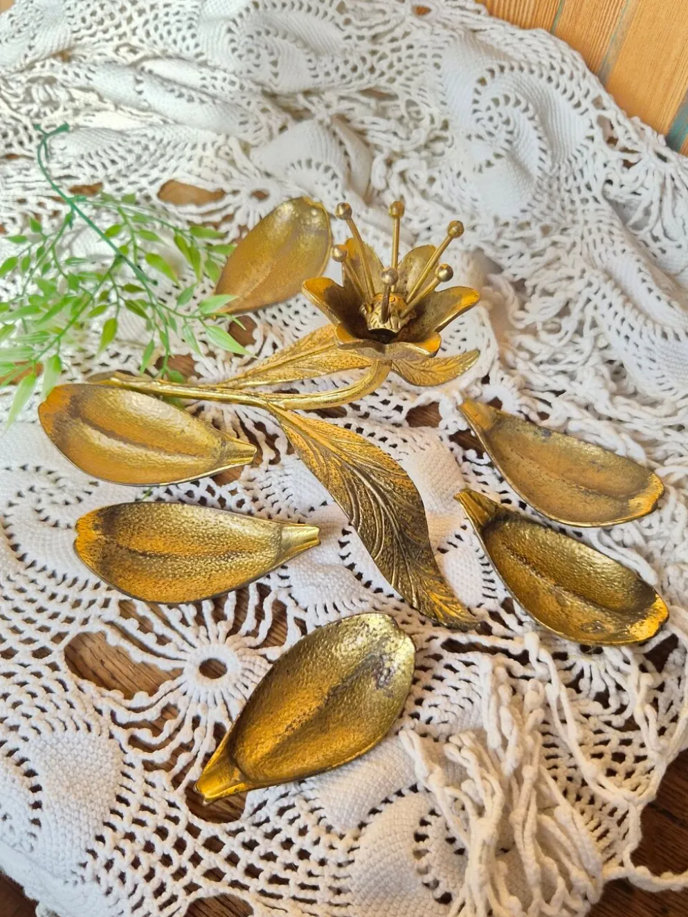 Vintage Cendrier fleur de lotus en laiton