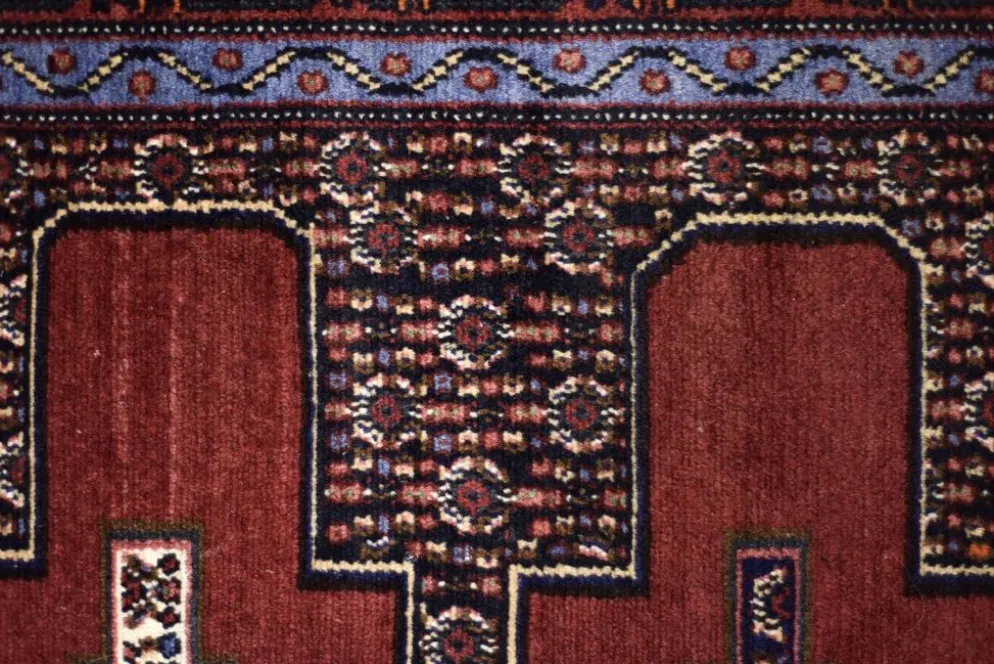 Vintage Hand-Woven Middle Eastern Oriental Senneh Rug, 1960s