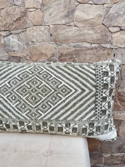 Vintage Moroccan berber boujaad pillow