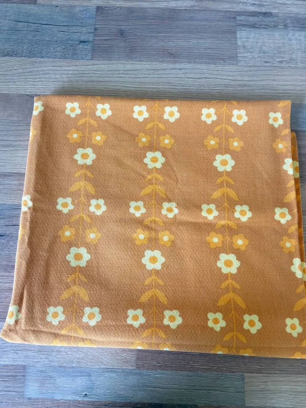 Vintage rétro nappe fleurie orange