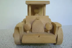 Voiture bois de style Citroën C3